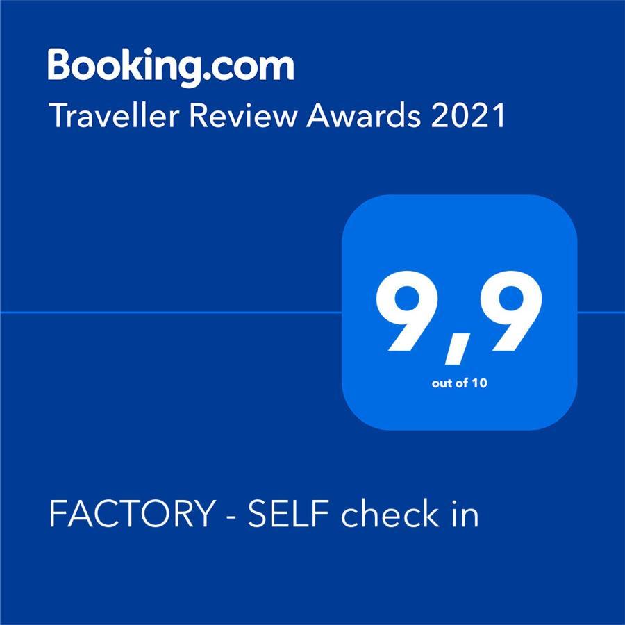 Factory - Self Check In Apartman Eszék Kültér fotó